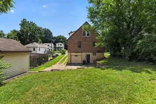 4860 Prosperity Pl, Cincinnati, OH 45238 - Photo 3
