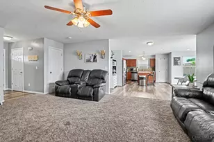 707 Holland Ct, Trenton, OH 45067 - Photo 7