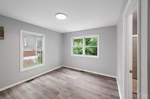 1190 N Lynnebrook Dr, Cincinnati, OH 45224 - Photo 11