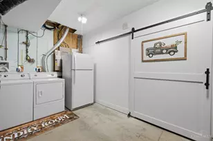 10036 Laurel Glen Dr, Hamilton Township, OH 45140 - Photo 29