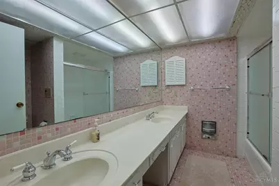 7280 Georgetown Court, Springfield Township, OH 45224 - Photo 33