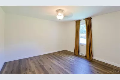 10489 Murdock Goshen Road, Hamilton Township, OH 45140 - Photo 13