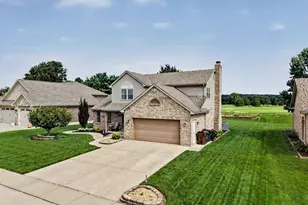 320 Harmony Dr, Harrison, OH 45030 - Photo 3