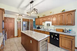 185 Woods Edge Ct, Union Twp, OH 45177 - Photo 15