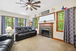 185 Woods Edge Ct, Union Twp, OH 45177 - Photo 11