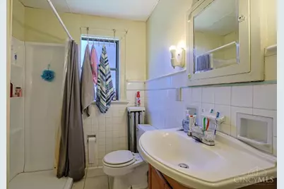2724 Stratford Avenue, Cincinnati, OH 45220 - Photo 15