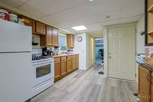 2724 Stratford Ave, Cincinnati, OH 45220 - Photo 29