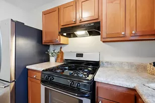 5709 Doerger Ln, Cincinnati, OH 45212 - Photo 11