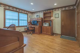 220 Linden Dr, Wyoming, OH 45215 - Photo 23