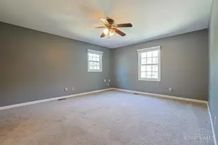9429 Stonecrest Ct, Symmes Township, OH 45249 - Photo 19