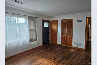 3007 Roslyn Dr, Middletown, OH 45044 - Photo 5