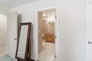 526 Chisholm Trail, Wyoming, OH 45215 - Photo 33