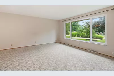 10789 Kinglet Circle, Montgomery, OH 45249 - Photo 15