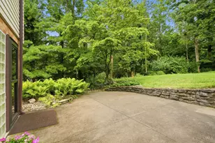 10789 Kinglet Cir, Montgomery, OH 45249 - Photo 9