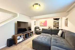 3927 Hemphill Way, Deer Park, OH 45236 - Photo 23