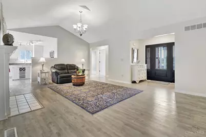 6984 Hunters Moon Court, Fairfield Township, OH 45011 - Photo 7