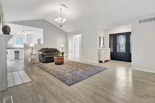 6984 Hunters Moon Ct, Fairfield Township, OH 45011 - Photo 7