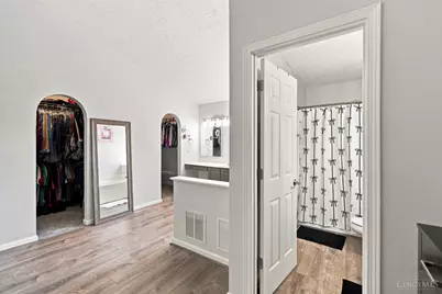 5394 Meadow Breeze Drive, Liberty Township, OH 45011 - Photo 19