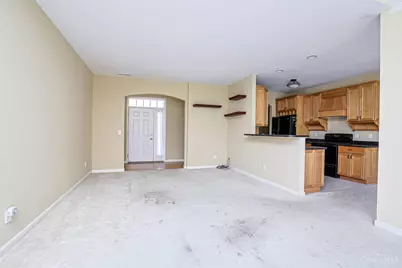 664 Fredericks Pass, South Lebanon, OH 45065 - Photo 5
