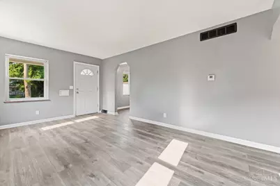 10 Hartwell Court, Cincinnati, OH 45216 - Photo 5