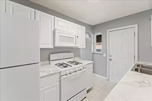 10 Hartwell Ct, Cincinnati, OH 45216 - Photo 9