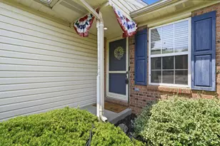 11861 Kittrun Ct, Colerain Township, OH 45231 - Photo 5