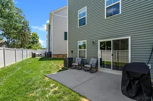 44 Wentworth Ln, Deer Park, OH 45236 - Photo 5