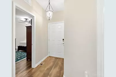 5528 W Mills Drive, Miami Township, OH 45150 - Photo 5