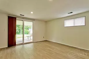1446 Biloxi Dr, Springfield Township, OH 45231 - Photo 17
