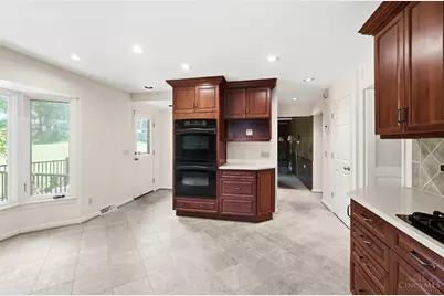 5362 Palisades Drive, Cincinnati, OH 45238 - Photo 19