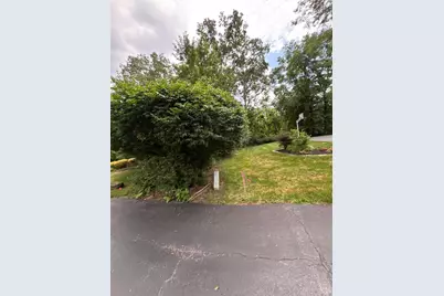 12102 Paulmeadows Drive, Symmes Township, OH 45249 - Photo 9