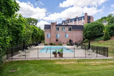 880 Rue De La Paix #A24, Cincinnati, OH 45220 - Photo 37