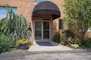 880 Rue De La Paix, Cincinnati, OH 45220 - Photo 3
