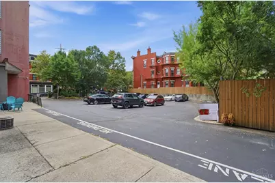 1215 Central Avenue, Cincinnati, OH 45214 - Photo 31