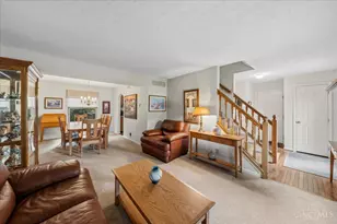 313 Parktrail Ln, Delhi Township, OH 45238 - Photo 3