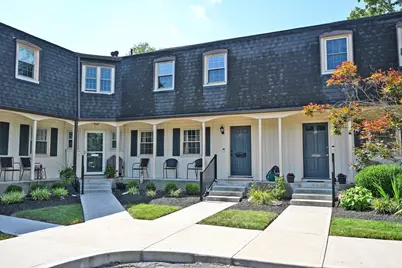 23 Creekwood Square, Glendale, OH 45246 - Photo 1