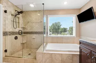 7643 Brannon Dr, Anderson Township, OH 45255 - Photo 33