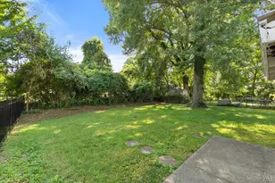 847 Sabino Ct, Springfield Township, OH 45231 - Photo 11