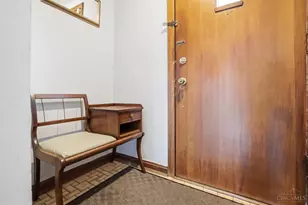 1035 Cheyenne Dr, Cincinnati, OH 45216 - Photo 7