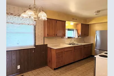 1194 Briarwood Drive, Hamilton, OH 45013 - Photo 7