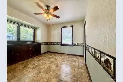 1649 Lionel Avenue, Cincinnati, OH 45214 - Photo 21