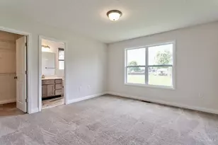 150 Choctaw Dr, Franklin Township, OH 45171 - Photo 7