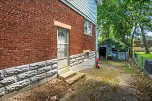 6207 Roe St, Cincinnati, OH 45227 - Photo 3