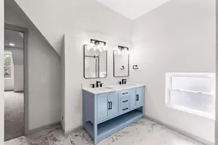 6272 Rogers Park Pl, Cincinnati, OH 45213 - Photo 27