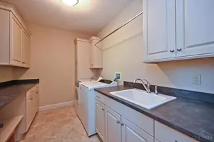8100 Chinquapin Ln, Indian Hill, OH 45243 - Photo 25