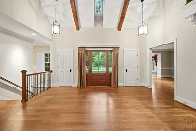 8100 Chinquapin Lane, Indian Hill, OH 45243 - Photo 5