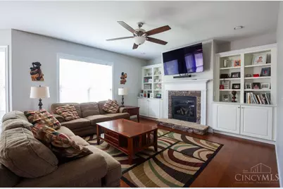 1779 Victoria Court, Wyoming, OH 45215 - Photo 5