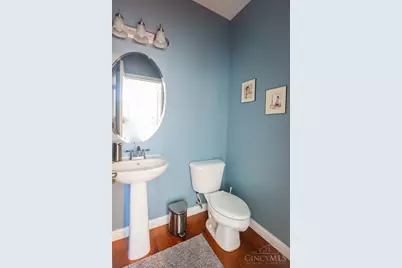 1779 Victoria Court, Wyoming, OH 45215 - Photo 13