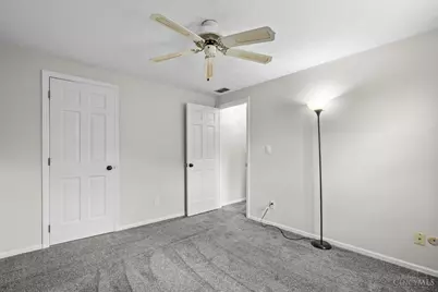 2717 N Kings Arms Circle, Centerville, OH 45440 - Photo 21
