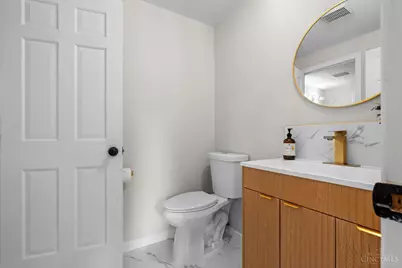 2717 N Kings Arms Circle, Centerville, OH 45440 - Photo 29